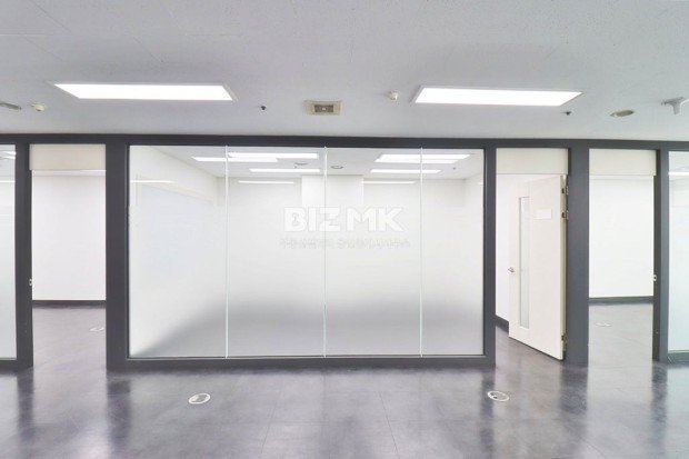 가산 우림라이온스밸리 1차 C동 3층 사무실 임대 내부 사진 4
